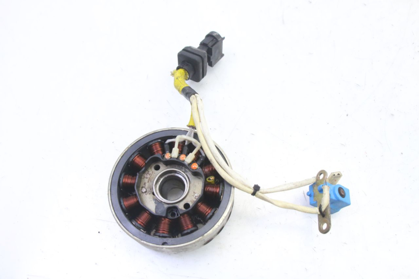 photo de ROTOR STATOR PIAGGIO SUPER LX 125 (2000 - 2003) - Autre angle de vue