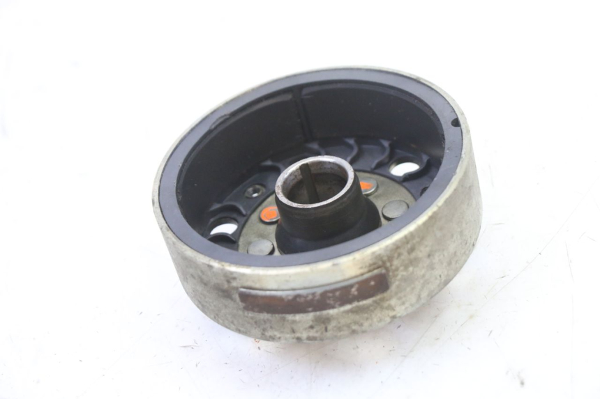 photo de ROTOR STATOR PIAGGIO SUPER LX 125 (2000 - 2003) - Points de fixation