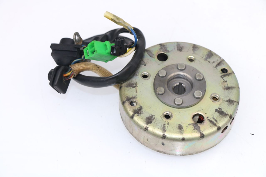 photo de ROTOR STATOR BAOTIAN TRAVEL SPIRIT 50 (2010 - 2012) - Détail de la pièce
