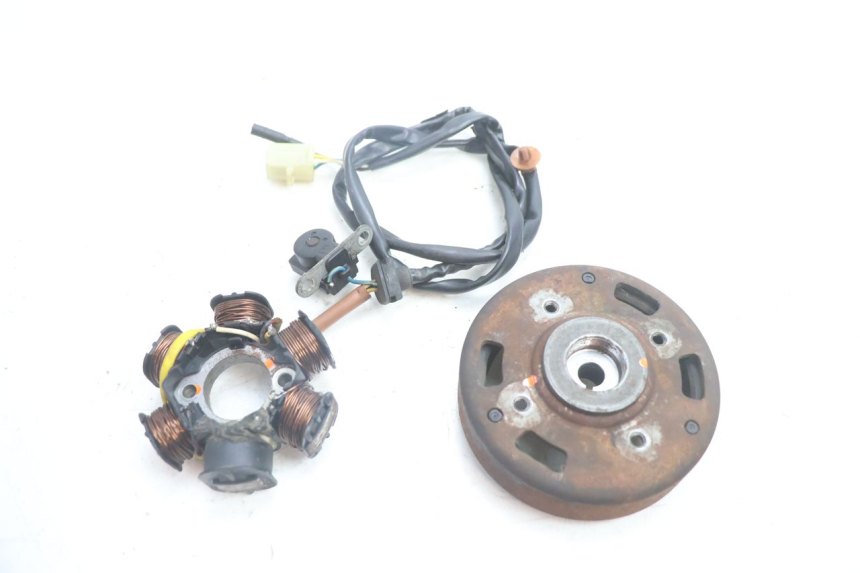 photo de ROTOR STATOR PEUGEOT TREKKER 50 (1995 - 2004) - Vue principale