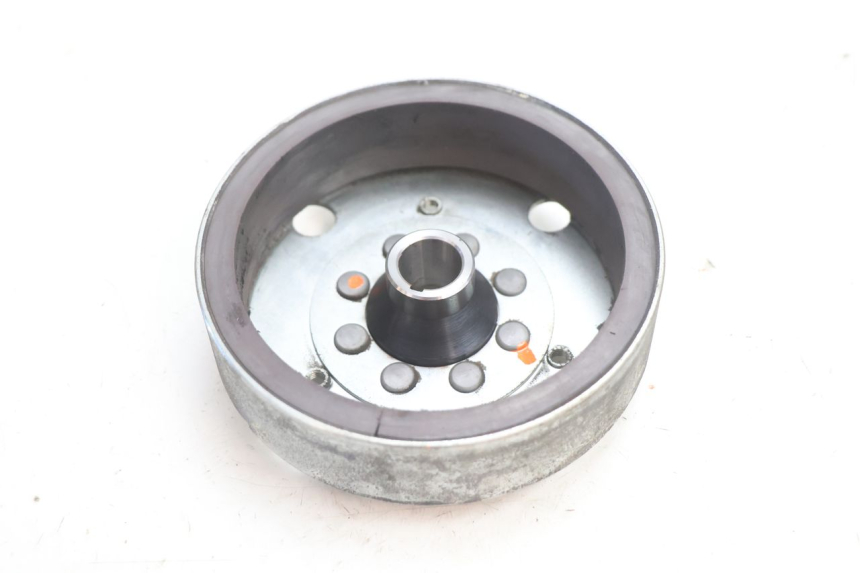 photo de ROTOR STATOR PIAGGIO TYPHOON 50 (2000 - 2009) - Points de fixation