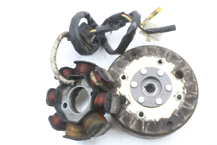 photo de ROTOR STATOR PEUGEOT V-CLIC VCLIC 50 (2007 - 2013) - Détail de la pièce