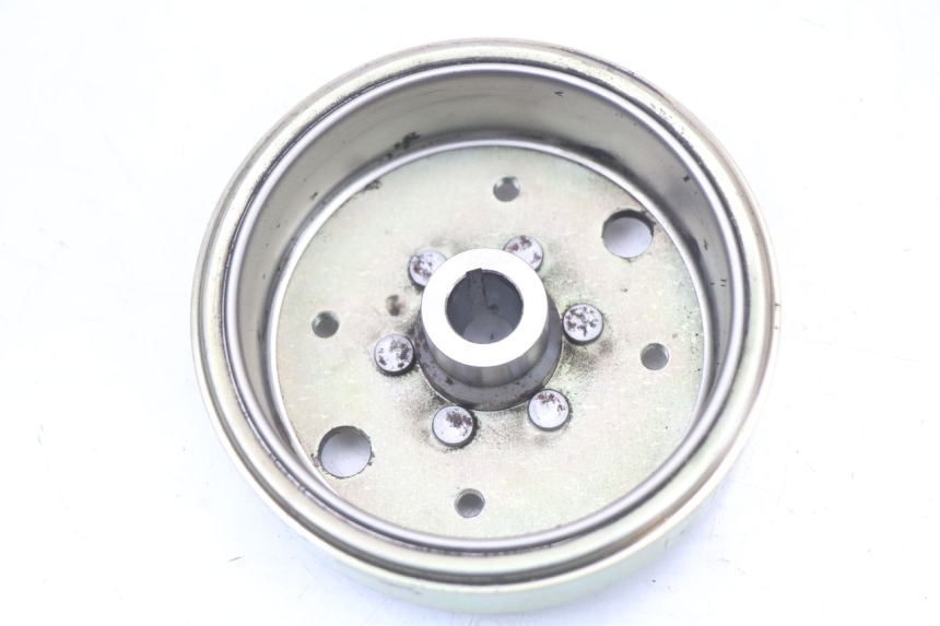 photo de ROTOR STATOR BEELINE VELOCE 4T 50 (2011 - 2020) - Gros plan technique