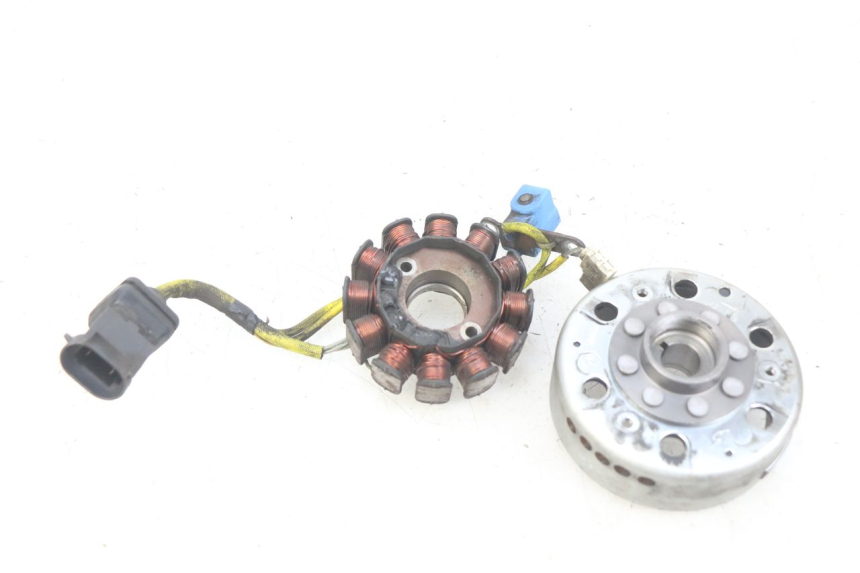 photo de ROTOR STATOR PIAGGIO VESPA LXV 125 (2006 - 2009) - Vue principale