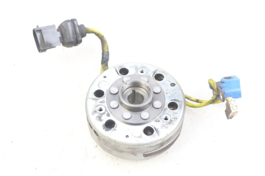 photo de ROTOR STATOR PIAGGIO VESPA LXV 125 (2006 - 2009) - Détail de la pièce