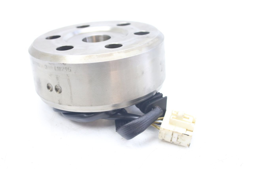 photo de ROTOR STATOR HONDA VFR FI RC46 800 (1998 - 2001) - Détail de la pièce