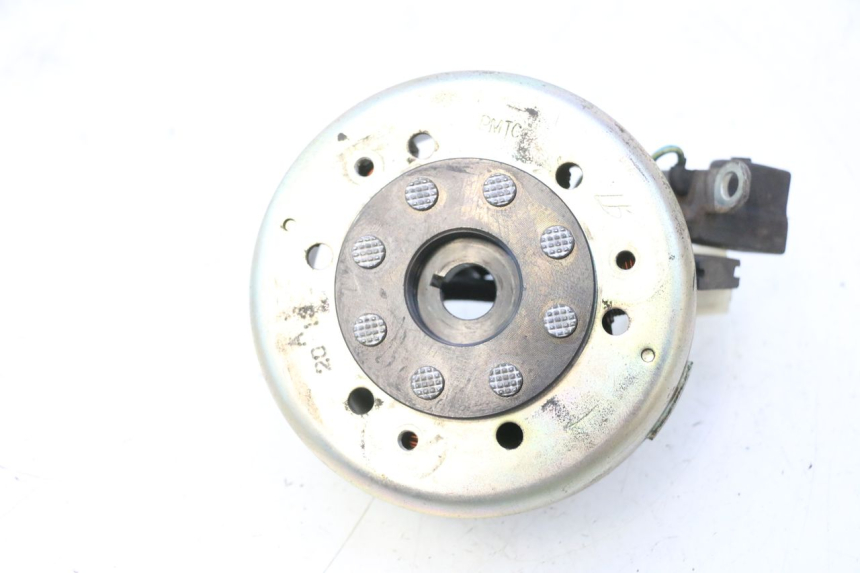 photo de ROTOR STATOR PEUGEOT VIVACITY NEW 2T 50 (2008 - 2017) - Détail de la pièce