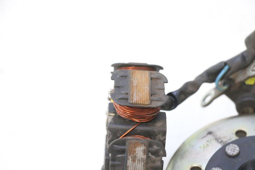 photo de ROTOR STATOR PEUGEOT VIVACITY NEW 2T 50 (2008 - 2017) - Zoom composants