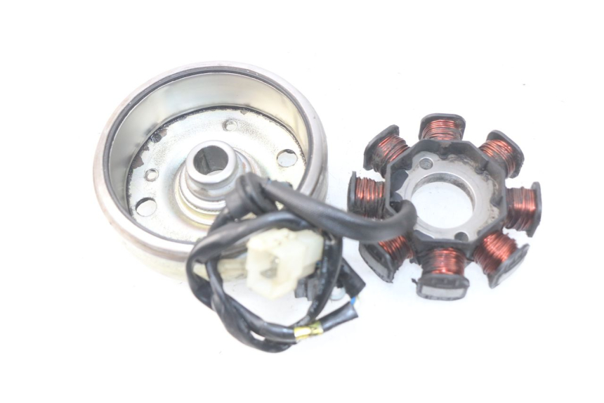 photo de ROTOR STATOR PEUGEOT VIVACITY NEW 4T 50 (2008 - 2017) - Zoom état d’usage