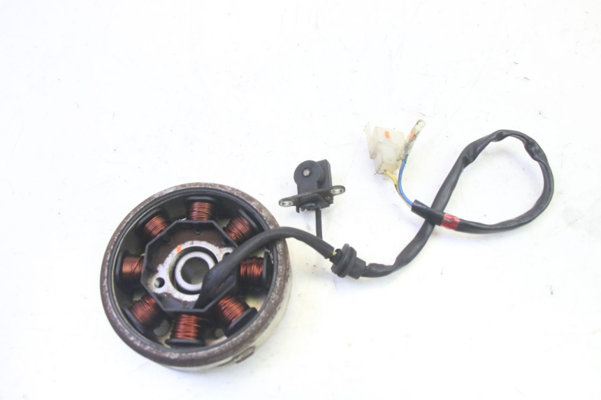 photo de ROTOR STATOR PEUGEOT VIVACITY NEW 4T 50 (2008 - 2017) - Zoom état d’usage