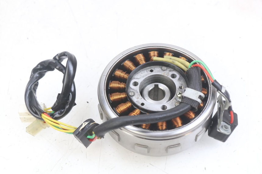 photo de ROTOR STATOR DAELIM VJ ROADWIN FI 125 (2008 - 2017) - Détail de la pièce