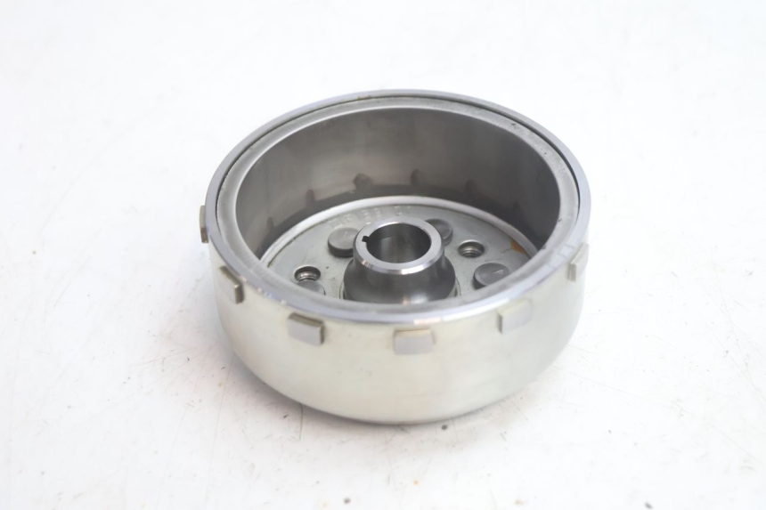 photo de ROTOR STATOR YAMAHA XMAX X-MAX 125 (2006 - 2009) - Vue d’ensemble