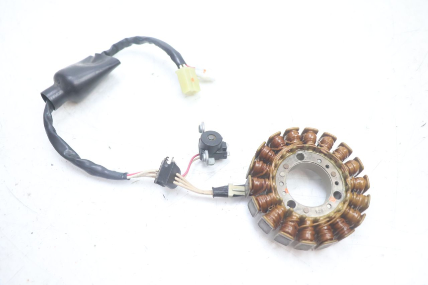 photo de ROTOR STATOR YAMAHA XMAX X-MAX 125 (2006 - 2009) - Points de fixation