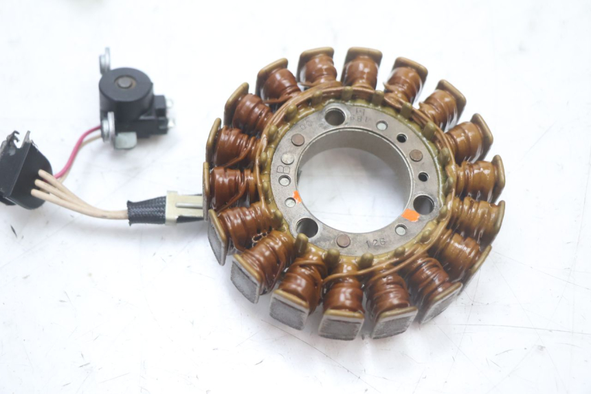 photo de ROTOR STATOR YAMAHA XMAX X-MAX 125 (2006 - 2009) - État de surface