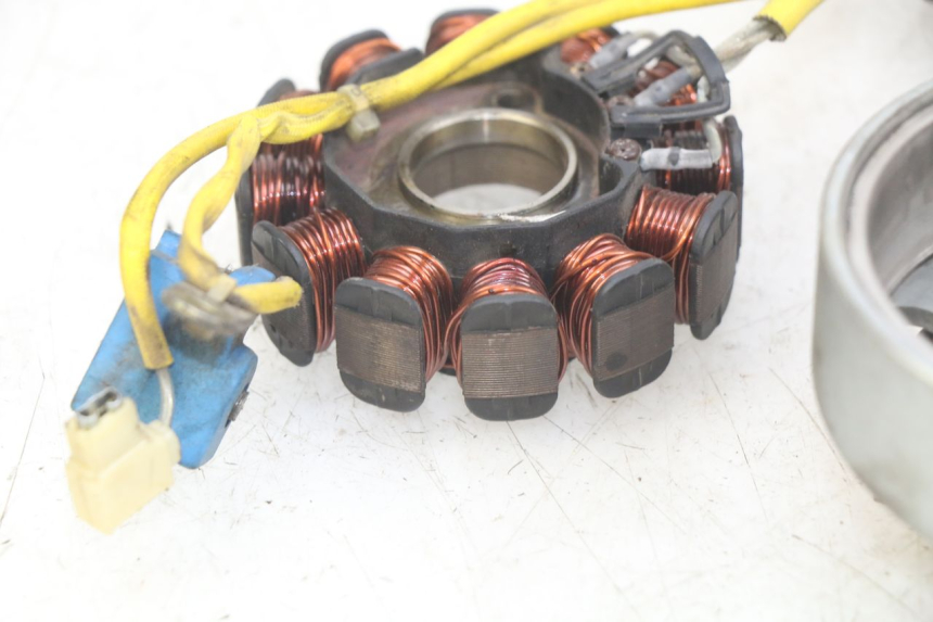 photo de ROTOR STATOR PIAGGIO X8 125 (2004 - 2007) - Détail de la pièce