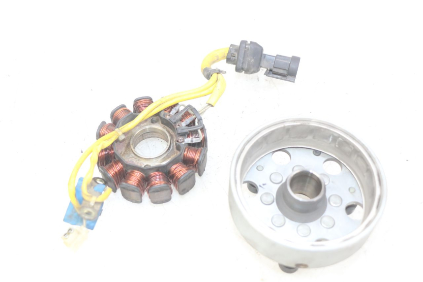photo de ROTOR STATOR PIAGGIO X8 125 (2004 - 2007) - Autre angle de vue