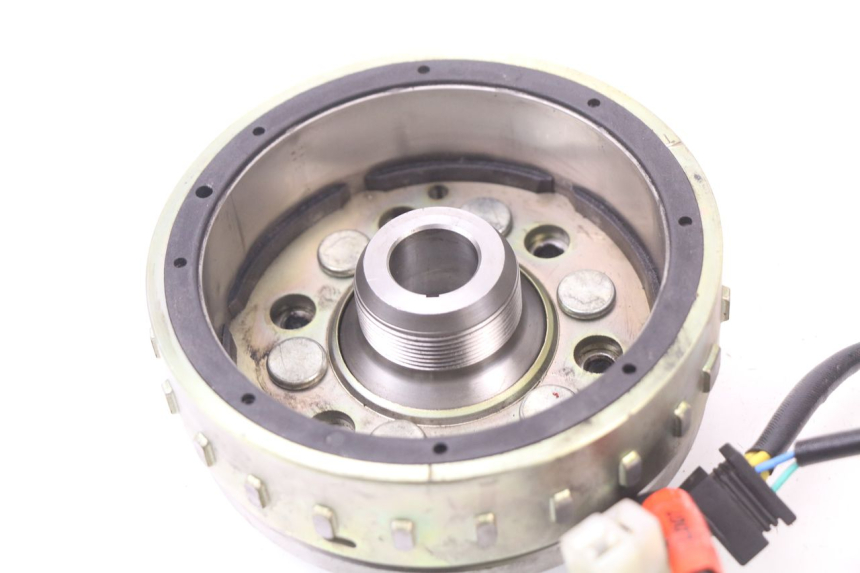 photo de ROTOR STATOR KYMCO XCITING 500 (2007 - 2010) - Points de fixation