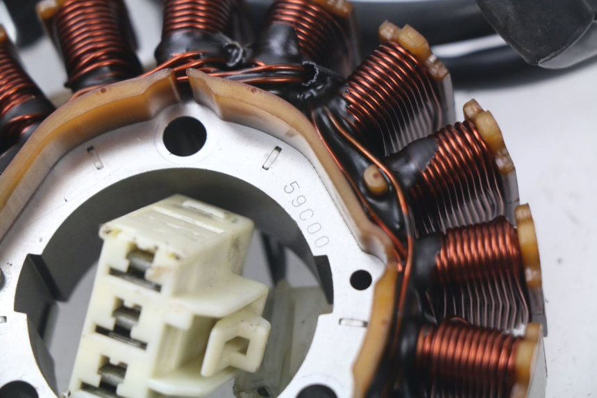 photo de ROTOR STATOR YAMAHA XP T-MAX TMAX ABS 530 (2012 - 2015) - Points de fixation