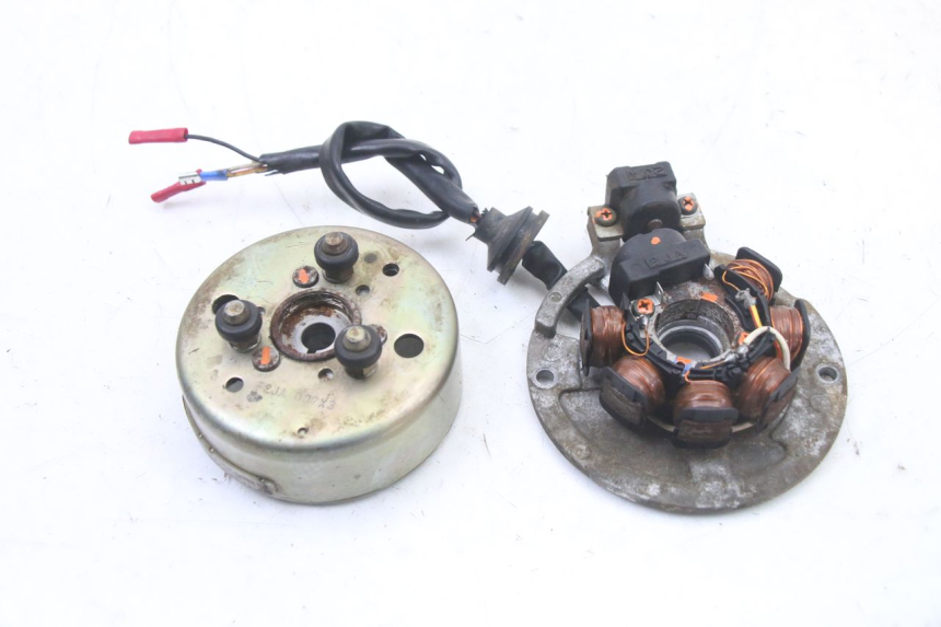 photo de ROTOR STATOR YAMAHA AEROX 50 (1997 - 2006) - Vue principale