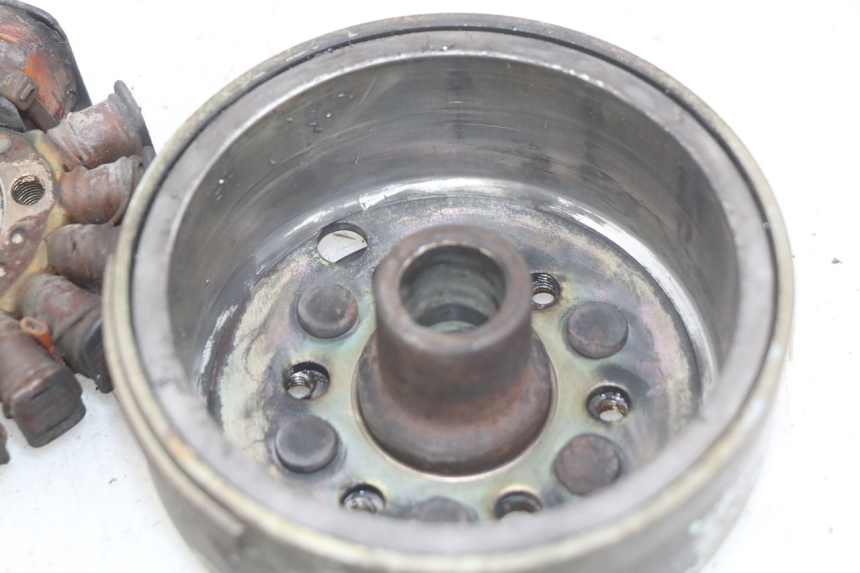 photo de ROTOR STATOR YAMAHA YP MAJESTY 125 (1998 - 2001) - État de surface