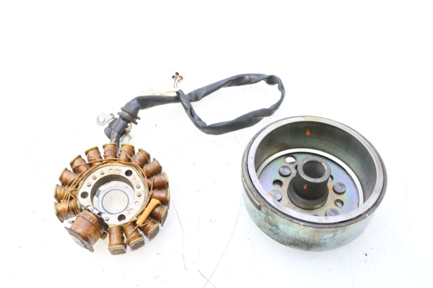 photo de ROTOR STATOR YAMAHA YP MAJESTY 125 (1998 - 2001) - Détail de la pièce