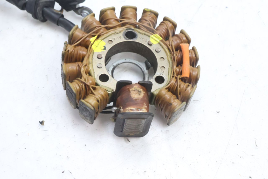 photo de ROTOR STATOR YAMAHA YP MAJESTY 125 (2007 - 2010) - Gros plan technique