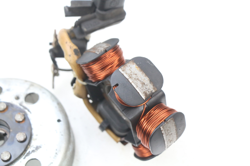 photo de ROTOR STATOR PIAGGIO ZIP 2T 50 (2009 - 2019) - Pièce contrôlée