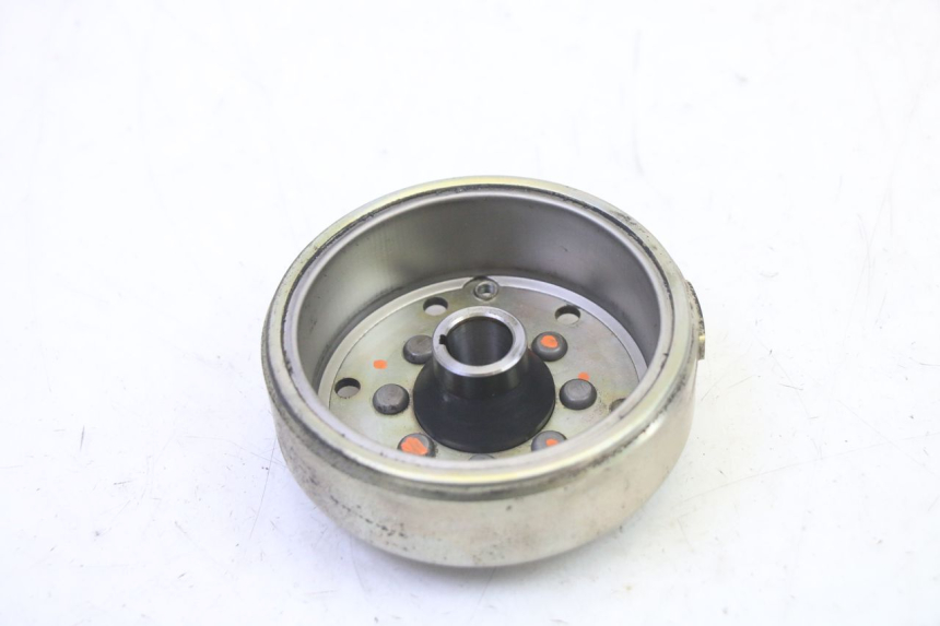 photo de ROTOR PEUGEOT VIVACITY NEW 2T 50 (2008 - 2017) - Zoom état d’usage