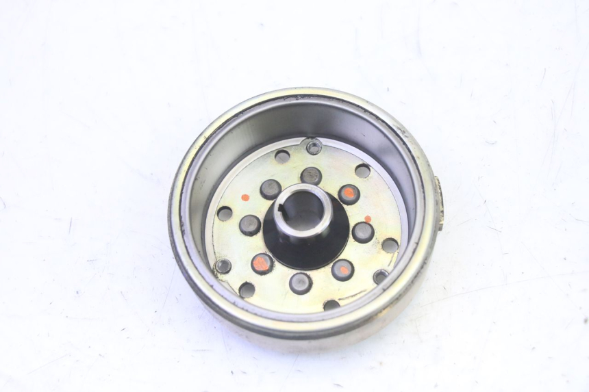 photo de ROTOR PEUGEOT VIVACITY NEW 2T 50 (2008 - 2017) - Autre angle de vue