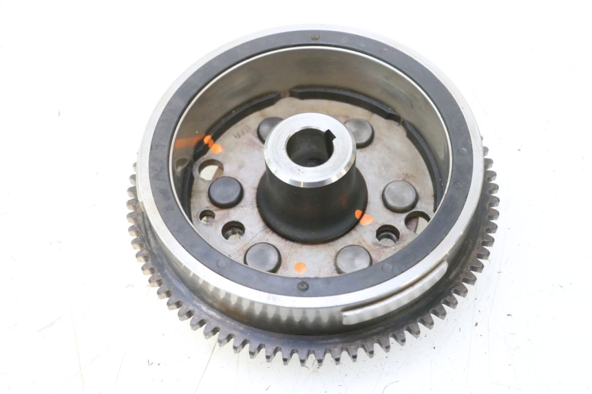 photo de ROTOR YAMAHA WAVE RUNNER GP R 1200 (2000 - 2003) - Gros plan technique
