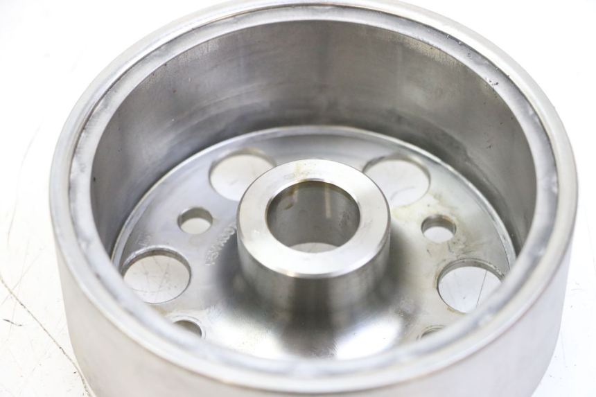 photo de ROTOR YAMAHA FZ6 FAZER S2 600 (2007 - 2011) - Détail de la pièce