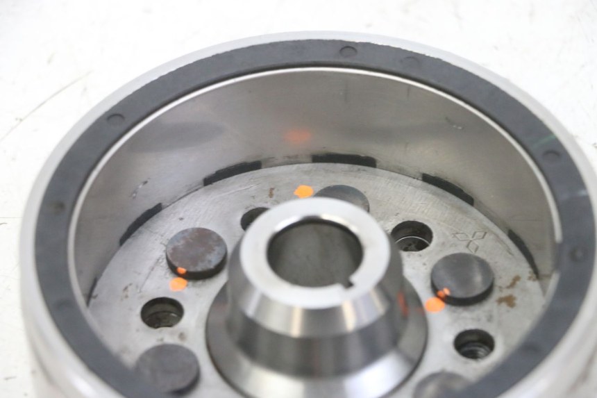 photo de ROTOR YAMAHA FZS FAZER 600 (2001 - 2003) - Gros plan technique