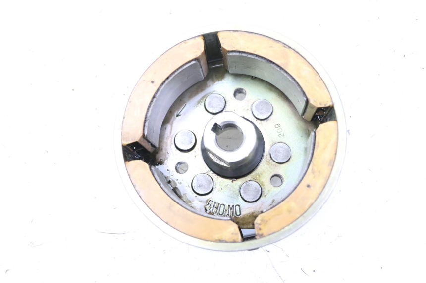 photo de ROTOR YAMAHA SR 125 (1982 - 2003) - Gros plan technique