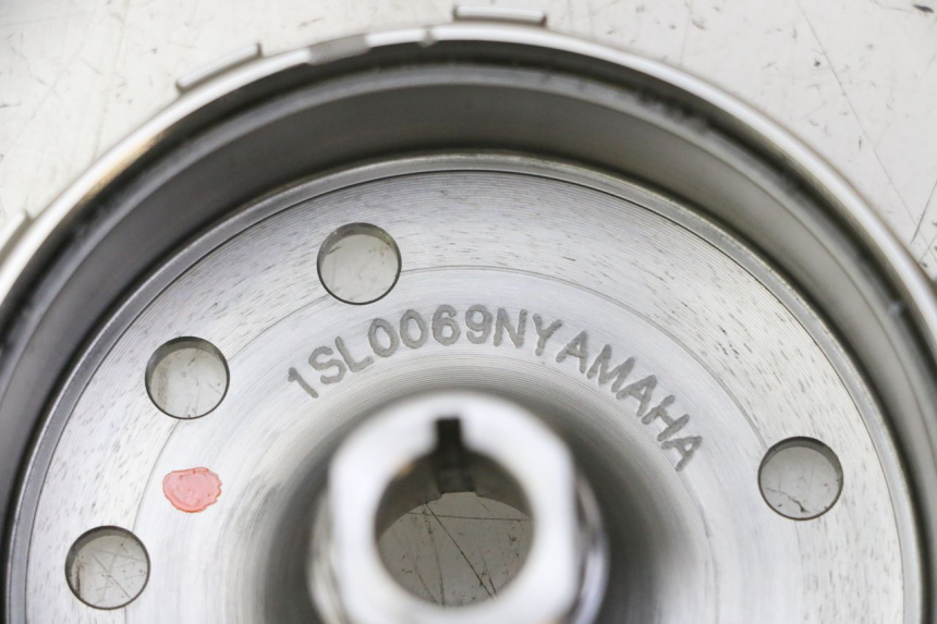 photo de ROTOR YAMAHA YZ-F YZF 250 (2014 - 2018) - Gros plan technique