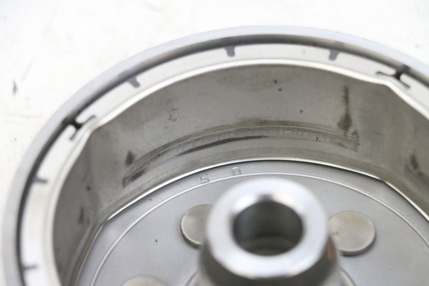 photo de ROTOR KAWASAKI ZR 7 750 (1999 - 2004) - Autre angle de vue