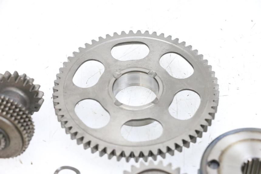 photo de ROUE LIBRE DEMARREUR SUZUKI BURGMAN EXECUTIVE ABS 650 (2006 - 2012) - Autre angle de vue