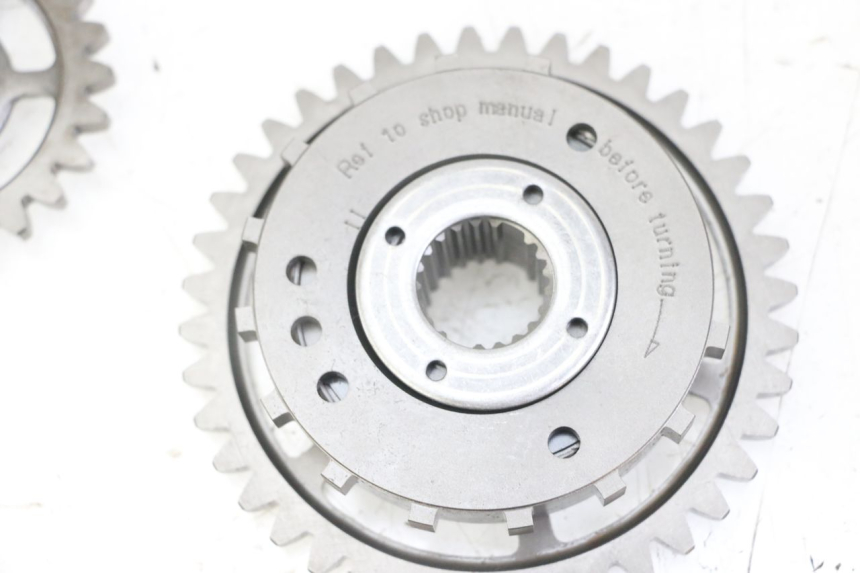 photo de ROUE LIBRE DEMARREUR HONDA CB R 1000 (2018 - 2023) - Zoom état d’usage