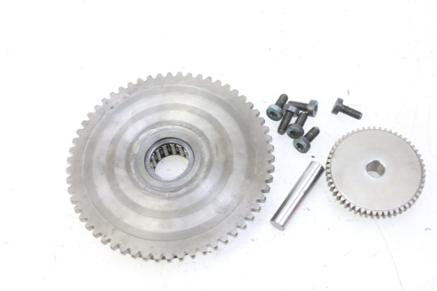 photo de ROUE LIBRE DEMARREUR HONDA CBF 125 (2009 - 2015) - Gros plan technique