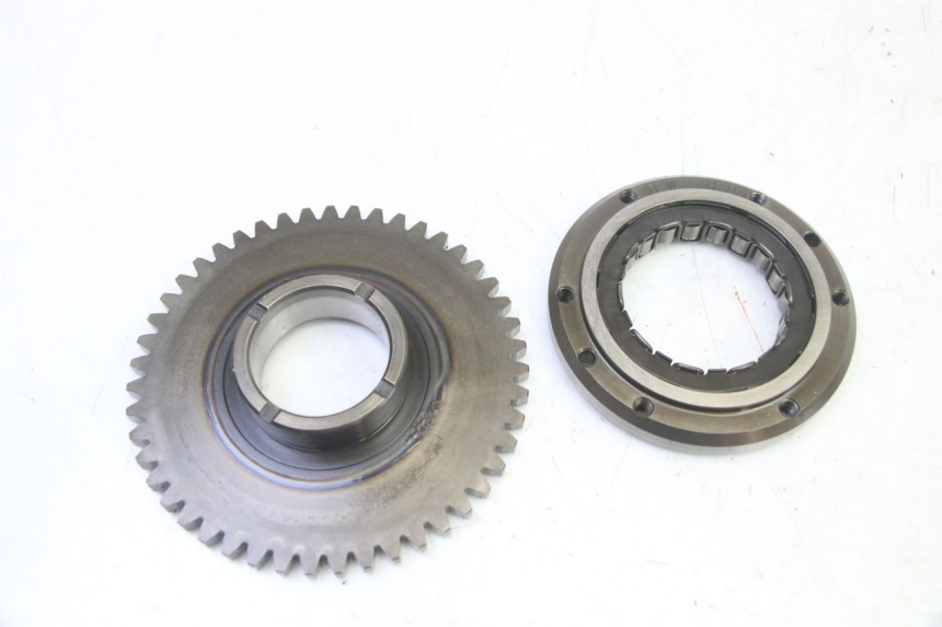 photo de ROUE LIBRE DEMARREUR HONDA CBR RR FIREBLADE 900 (1992 - 1994) - Vue d’ensemble