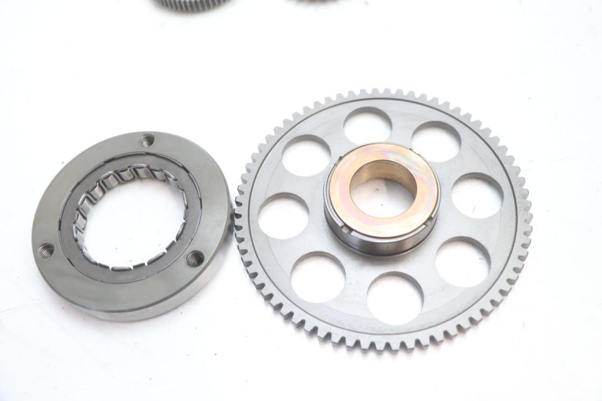 photo de ROUE LIBRE DEMARREUR KAWASAKI ER-6 ER6 N 650 (2005 - 2009) - Autre angle de vue