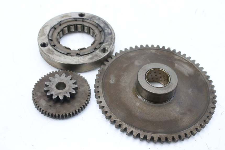 photo de ROUE LIBRE DEMARREUR HONDA FES S-WING SWING ABS 125 (2007 - 2015) - Gros plan technique