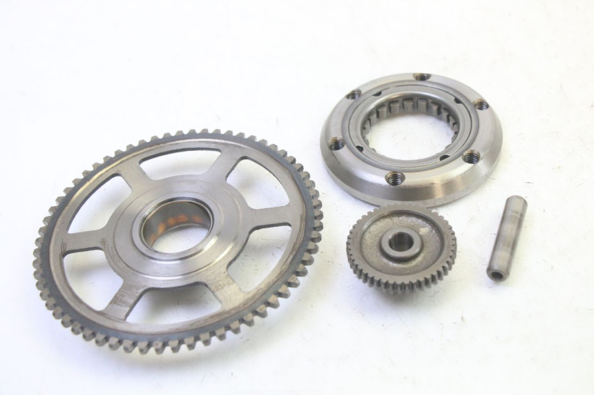 photo de ROUE LIBRE DEMARREUR YAMAHA FZ6 N FAZER 600 (2004 - 2006) - Vue d’ensemble