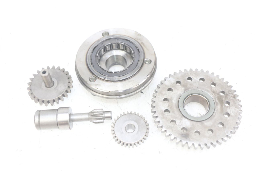 photo de ROUE LIBRE DEMARREUR YAMAHA FZS FAZER 600 (1998 - 2001) - Zoom état d’usage