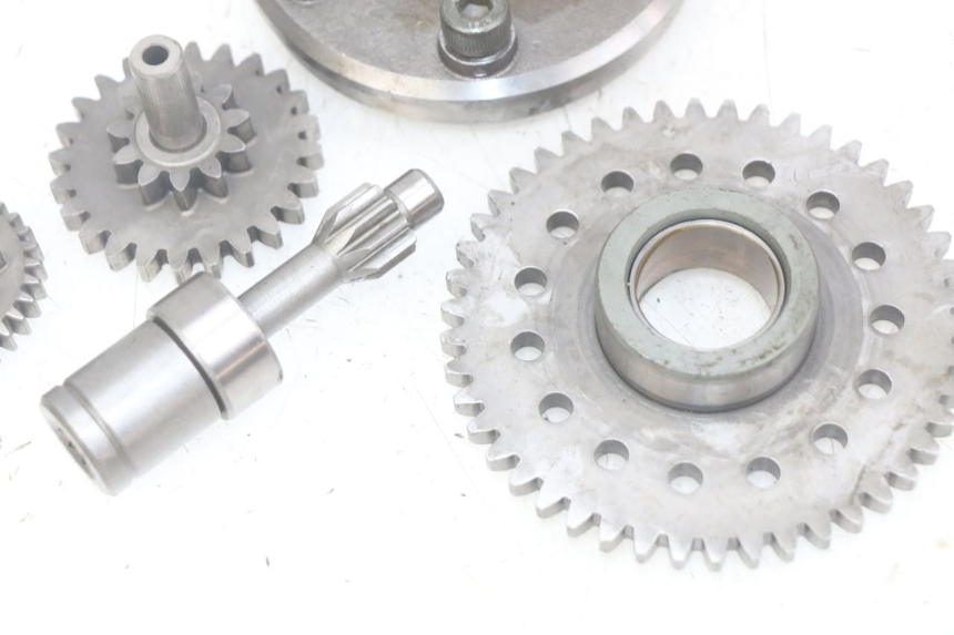 photo de ROUE LIBRE DEMARREUR YAMAHA FZS FAZER 600 (1998 - 2001) - Points de fixation