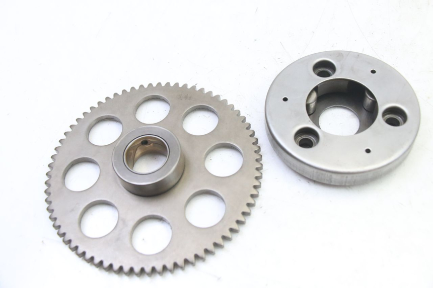 photo de ROUE LIBRE DEMARREUR SUZUKI GS GSE 500 (2001 - 2003) - Vue d’ensemble