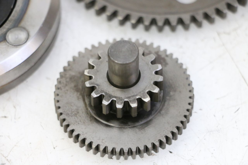 photo de ROUE LIBRE DEMARREUR DAELIM HISTORY 125 (2001 - 2002) - Autre angle de vue