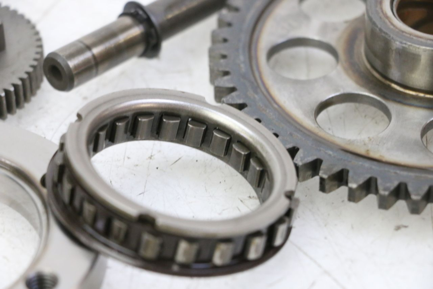 photo de ROUE LIBRE DEMARREUR YAMAHA X-MAX XMAX 250 (2006 - 2009) - Points de fixation