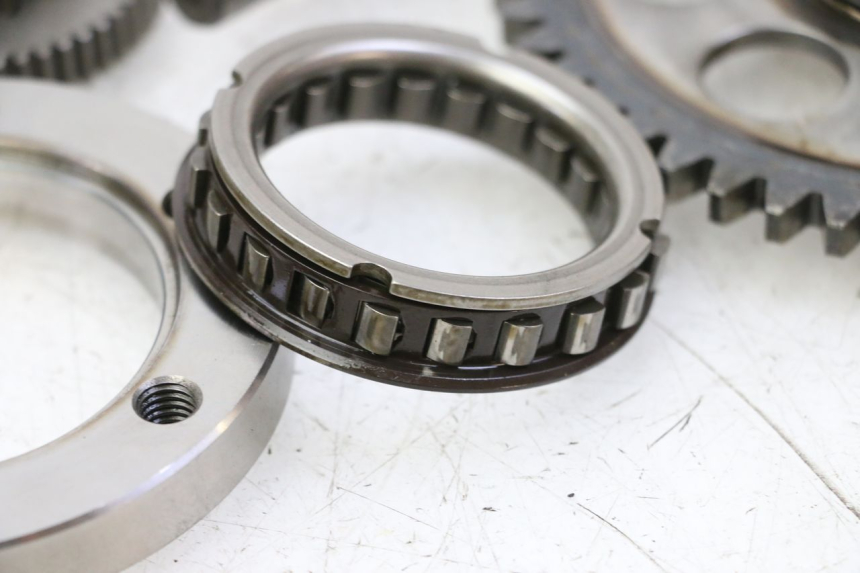 photo de ROUE LIBRE DEMARREUR YAMAHA X-MAX XMAX 250 (2006 - 2009) - État de surface