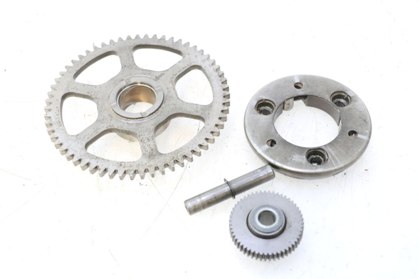 photo de ROUE LIBRE DEMARREUR YAMAHA XMAX X-MAX 125 (2006 - 2009) - Autre angle de vue
