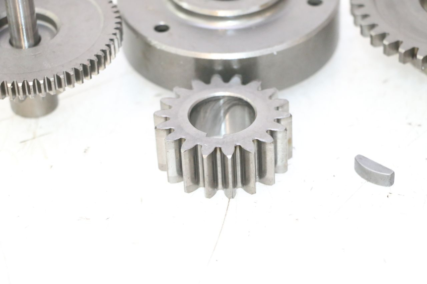photo de ROUE LIBRE DEMARREUR HONDA XLV VARADERO 125 (2007 - 2012) - Zoom état d’usage